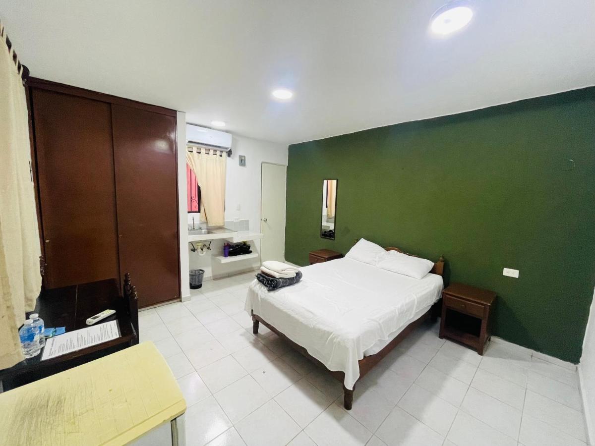 Calaveritas Rooms Playa del Carmen Exterior foto