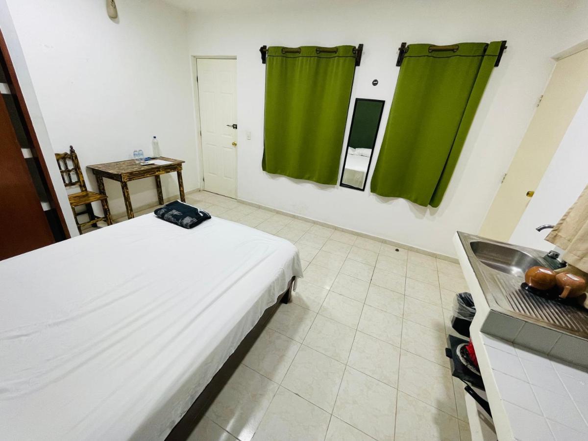 Calaveritas Rooms Playa del Carmen Exterior foto